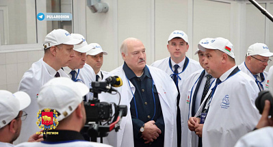 Президент Беларуси Александр Лукашенко посетил компанию «Беллакт»